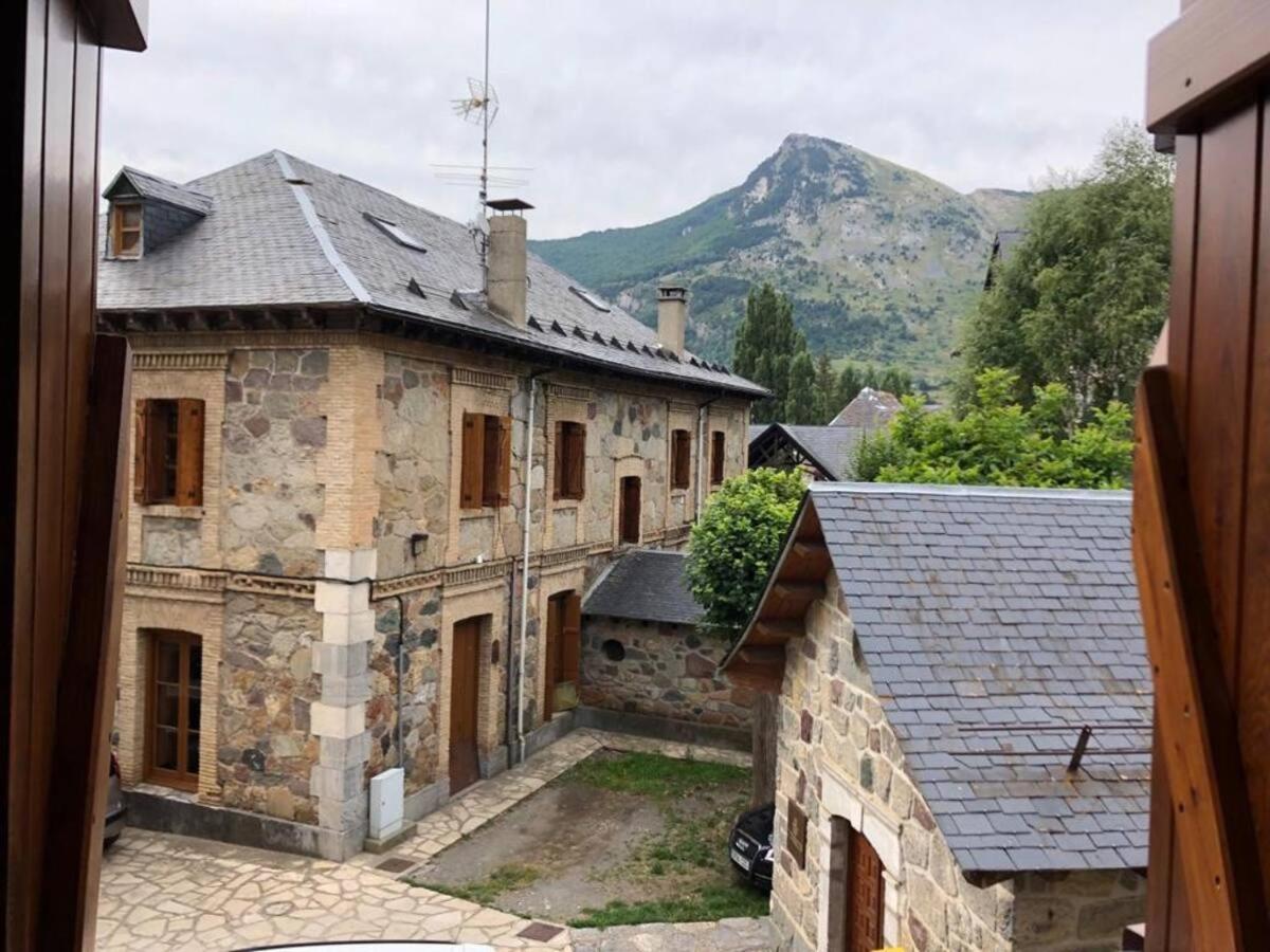 Casa Sendacomodidad Y Descanso Sallent de Gállego Exteriör bild