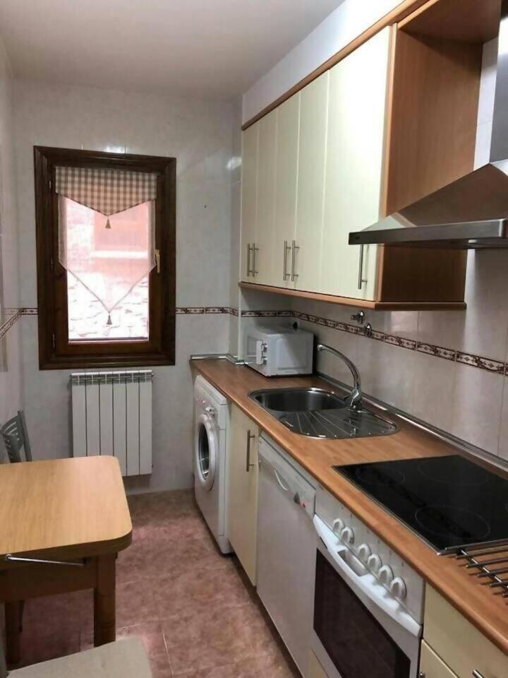 Casa Sendacomodidad Y Descanso Sallent de Gállego Exteriör bild